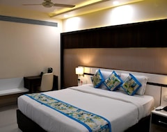Khách sạn Hotel Kanishka International (Bijapur, Ấn Độ)