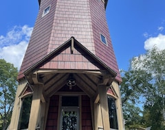 Entire House / Apartment Stoney Ridge Lighthouse (Burtrum, USA)