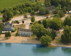 Isaiah Tubbs Resort (Picton, Canadá)