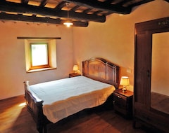 Hotel Lily: Accommodation In A Converted Farmhouse Of 700 In The Valley Of The River Santerno (Firenzuola, Italia)