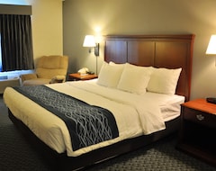 Khách sạn Dunes Express Inn and Suites (Hart, Hoa Kỳ)
