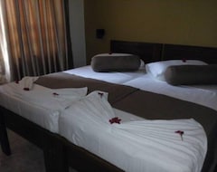 Hotel Inlak Garden (Negombo, Šri Lanka)