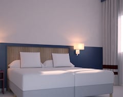 Hotel Serena Majestic Residence (Montesilvano, Italy)