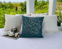 Hotelli Beach House Turks And Caicos (Providenciales, Turks- ja Caicossaaret)