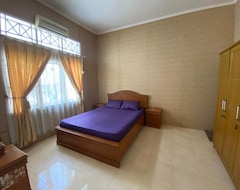 Hotel Oyo 93292 Raudhatul Husna Homestay Syariah (Dharmasraya, Indonesien)