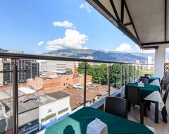 Hotel Med (Medellín, Colombia)
