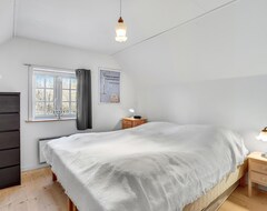 Toàn bộ căn nhà/căn hộ 2 Bedroom Accommodation In Højby (Ejby, Đan Mạch)