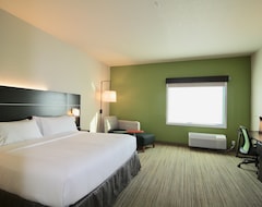 Holiday Inn Express & Suites - Kirksville - University Area, an IHG Hotel (Kirksville, USA)