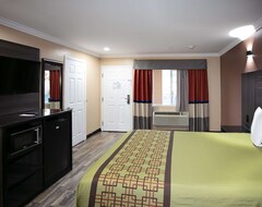 Hotel Rodeway Inn & Suites (Bellflower, Sjedinjene Američke Države)