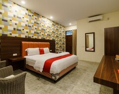 Hotel RedDoorz Syariah near Fort Marlborough (Bengkulu, Indonezija)