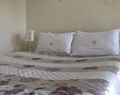 Khách sạn Namirembe Guest House (Kampala, Uganda)