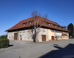Khách sạn Gasthaus Zum Raben (Horben, Đức)