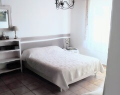 Tüm Ev/Apart Daire Comfortable Apartment Independent With Swimming Pool (Sérignan, Fransa)
