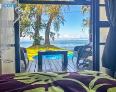 Cijela kuća/apartman Tahiti-bungalow At Teahupoo: Beachfront With Pountoon And Mini Pool (Teahupoo, Francuska Polinezija)