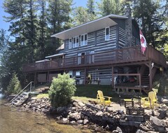 Casa/apartamento entero The Spruce Moose Lodge (Cloyne, Canadá)
