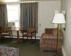 Motel Skye Lodge (Port Hastings, Canada)
