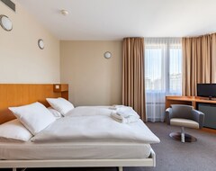 Hotel Cornavin (Ginebra, Suiza)