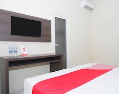 Otel OYO 1217 Candi Residence (Semarang, Endonezya)