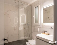 Huoneistohotelli Contessa Bianca Luxury Suites (Korfu, Kreikka)
