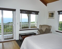 Hele huset/lejligheden Hana'S Heaven - A Charming 2 Bedroom Cottage With Spectacular Ocean Views (Hana, USA)