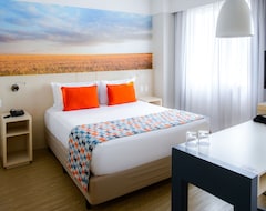 Khách sạn Comfort Suites Alphaville (Barueri, Brazil)