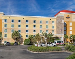 Khách sạn Comfort Suites At Fairgrounds-Casino (Tampa, Hoa Kỳ)
