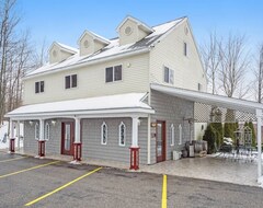 Hotel Bears Den (Harbor Springs, USA)