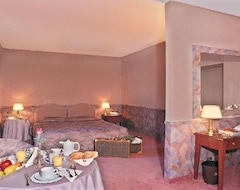 Khách sạn Mini Palace Hotel (Viterbo, Ý)