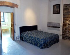 Toàn bộ căn nhà/căn hộ 2 Room Apartment For Rent In Northern Italy, 15 Minute Drive From Maggiore Lake. (Cocquio-Trevisago, Ý)
