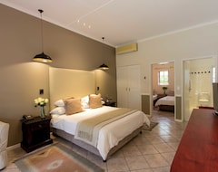 Otel Hlangana Lodge (Oudtshoorn, Güney Afrika)