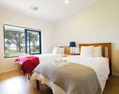 Koko talo/asunto Mattner House Family Vacation Resort (Rowland Flat, Australia)