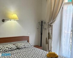 Tüm Ev/Apart Daire Alloggio In Centro Ben Servito (Savona, İtalya)