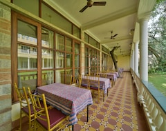 Khách sạn Jai Niwas (Jaipur, Ấn Độ)