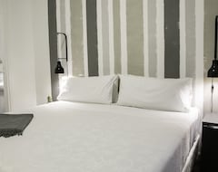 Hotel Carsson Buenos Aires (Buenos Aires, Argentina)