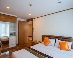 Khách sạn Montara Serviced Apartment (Bangkok, Thái Lan)