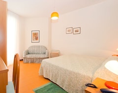 Hotel Universal (Caorle, Italy)