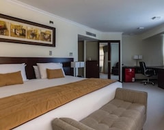 Hotel Costa Pacifico - Suite (Antofagasta, Chile)