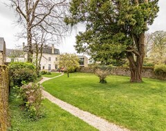 Toàn bộ căn nhà/căn hộ Homerez - House For 8 Ppl. With Garden And Terrace At Le Temple-de-bretagne (Le Temple-de-Bretagne, Pháp)