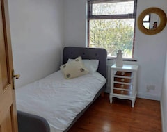 Hele huset/lejligheden Pet Friendly Home From Home With Sea View Near The Giants Causeway (Bushmills, Storbritannien)