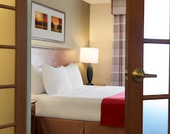 Hotel Country Inn & Suites by Radisson, Davenport, IA (Davenport, EE. UU.)