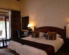 Hotel Kwa Maritane Lodge (Rustenburg, South Africa)