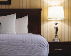 Hotel Redwood Inn & Suites (Grande Prairie, Canada)