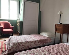 Casa/apartamento entero Rent Property With Swimming Pool - Bucolic Setting - 20 Beds (Riaillé, Francia)