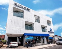 Khách sạn Blancbleu Pension Jeju (Jeju-si, Hàn Quốc)
