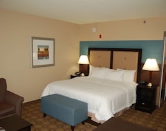 Hotel Hampton Inn & Suites Charlotte Airport (Charlotte, USA)