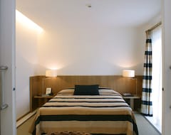 Khách sạn Rota Suites (Sorrento, Ý)