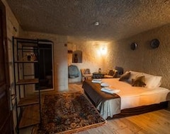 Khách sạn Mia Cappadocia Cave Hotel (Göreme, Thổ Nhĩ Kỳ)