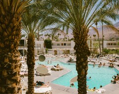 Ace Hotel & Swim Club Palm Springs (Palm Springs, ABD)