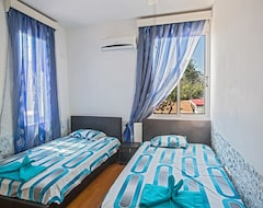 Hotel 5 Star Villa For Rent In Cyprus, Ayia Napa Villa 1201 (Ayia Napa, Chipre)
