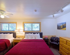 Otel Thunderbird Lodge (Taos Ski Valley, ABD)